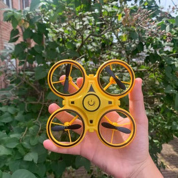 Pointerfly - Handstyrd drönare